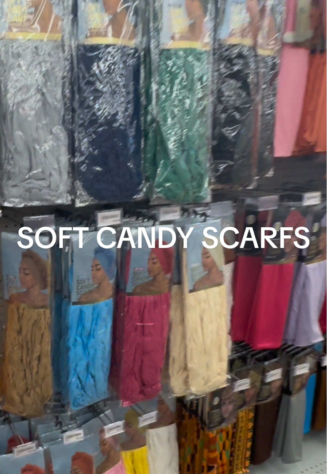 Of course I got all the colors 😂💕 I love how soft and lightweight these scarfs are! They don’t irritate my skin at all 🥰🙌🏽 #headwrap #headscarf #headwraps #hairjourney #hairtransplant 