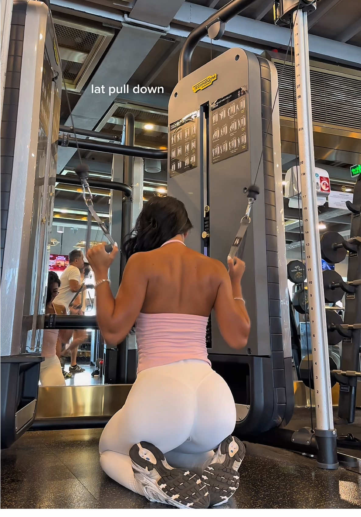 Back routine #pearlfit #gymgirl #backday 