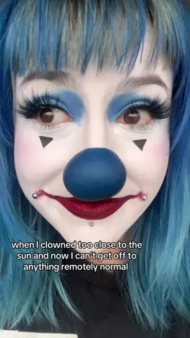 It’s too late we’re in it now 🤷🏼‍♀️ also I miss my blue hair, fear I’ve made a mistake lads #clown 