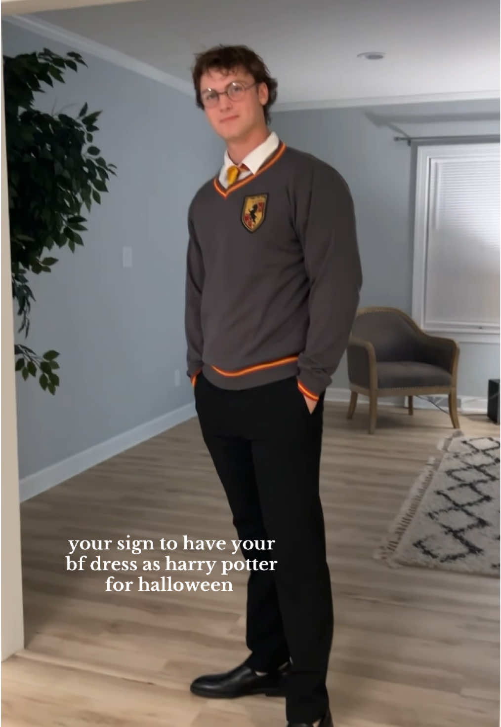 he looked so good 😮‍💨😮‍💨 #harrypotter #halloween #couplescostume 