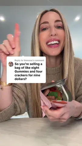 Replying to @Vanessa 5.5 ounces of the sweetest fall combo. Vanessa let’s get the facts straight sweetie! #rubybond #candy #chocolate #applepie #fall 