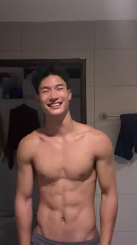 เมาข้อสอบมากช่วงนี้#ขึ้นฟีด #แมนยูสิทธิรักษ์ #misterglobal #หนุ่มผิวแทน #พิกัดลับคลอง6 