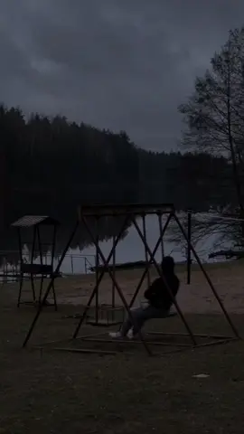 ہر چیز قیمتی ہے ،  ملنے سے پہلے اور کھونے کے بعد  😊🖤🌸 #viralvideo #viraltiktok #foryou #foryoupage #poshtosong 