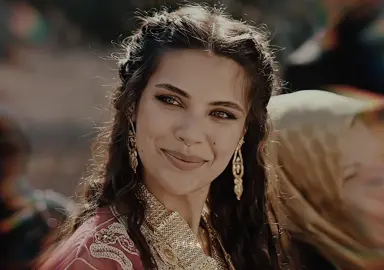 her beauty is just mesmerizing… ✨💧 #halefköklerinçağrısı #birandamlayilmaz #yildiz #turkishseries #fyp 