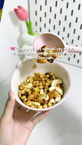 Granola này đáng thử thiệt nha~ Healthy mà ngon lắm luôn đó 💗#granola #granolagiotnang #GocLamDep #xuhuong #vairal 