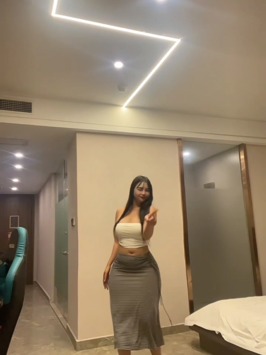 +1 Chubby girl douyin very sexy#chubbygirl #viral #tiktok #douyin #conangmummim 