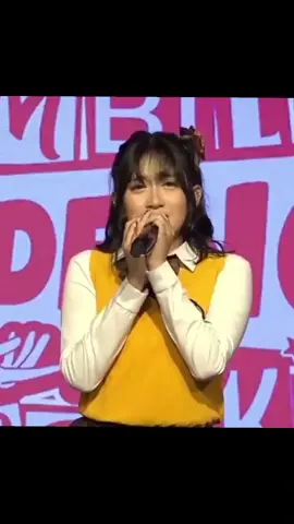 Semangat gen 10 💪🥹 #gen10 #amandajkt48 #grad #liajkt48 #fyp 
