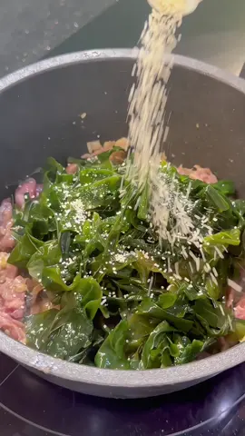 Ước gì được bay sang Hàn để xem ăn canh rong biển với gừng hay với tỏi🤔 Gửi tín hiệu tới chìu ông nè hâhhaa🤣🤣🤣#vanthuylinh191 #xuhuong #viral #homnayangi #monngonmoingay 