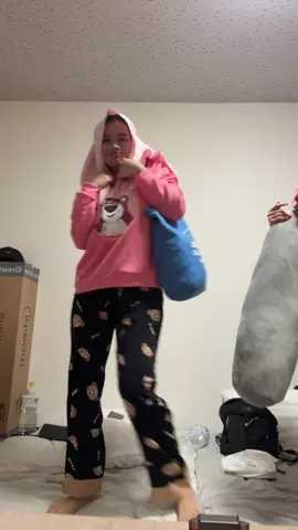 #fry #foryoupage #ဆယ်လီမှအသဲပေးတာလား😔😑 @EiSan(イーちゃん)🇯🇵 @Hnin Kalyar Lwin @Yatiphoopwint @スー 