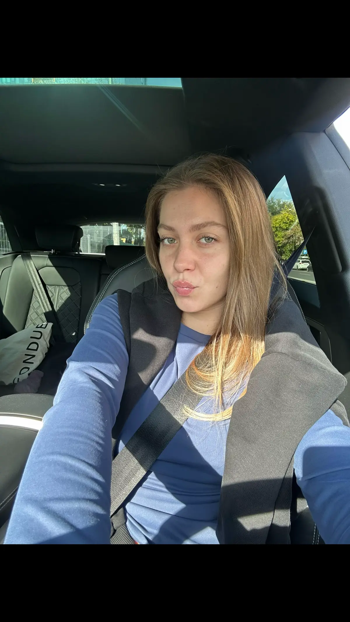 Need this song to be released immediately !!! @Jorja Smith 