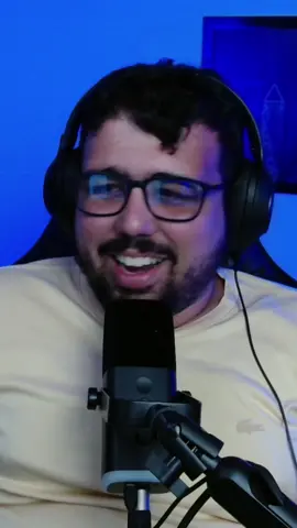 SORRINDO ATOA POR AÍ  #humor #viral #react 