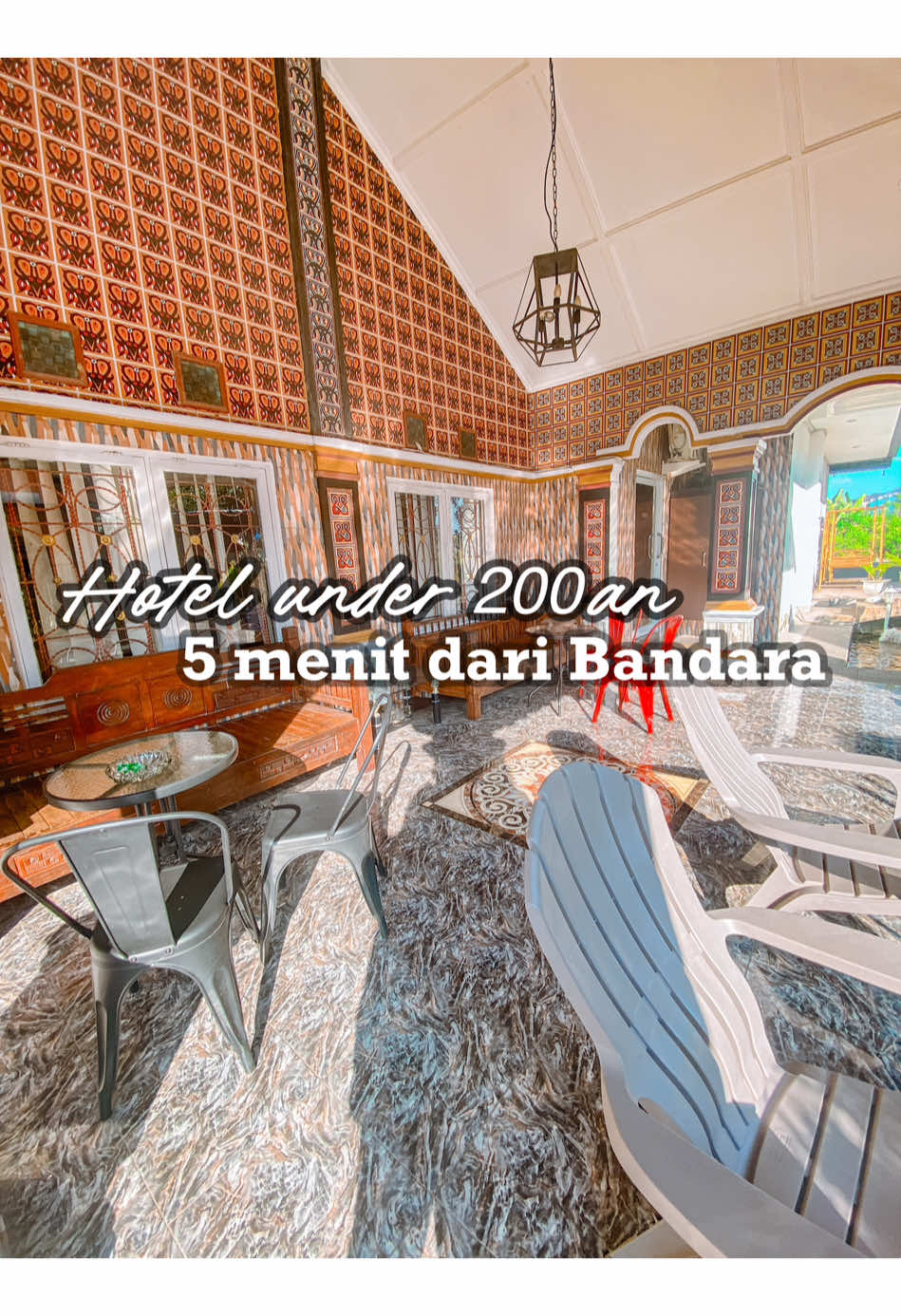 Sangat worth it aplg ada diskon tambahan pake promo “YUKNGINEP” Cobain skr booking Pake RedDoorz #RedTravelers  #URBANVIEWbyRedDoorz  #urbanviewhotel  #hoteleropamaros  #aplacetogo 