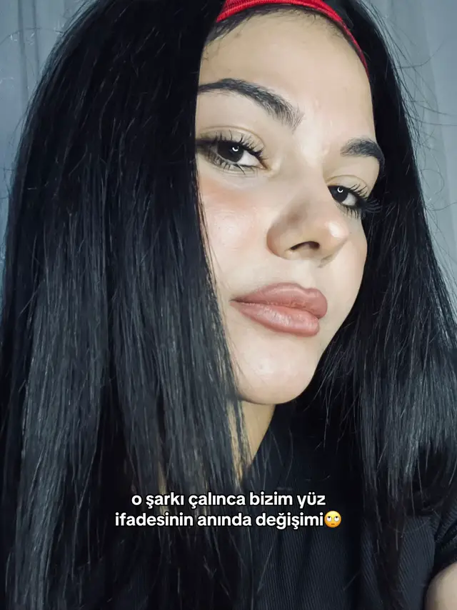 Mahşerde ismini ismime yazdım..