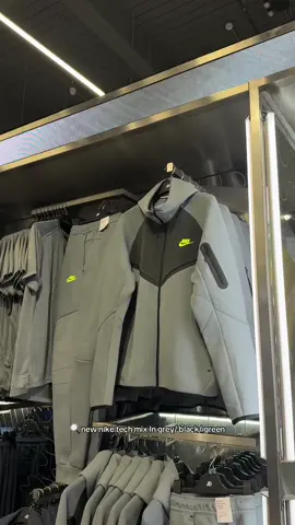 this is another must cop colourway🤯 #JDSports #JD #Nike #NikeTech #TechFleece #FYP #FYP #Shopping 