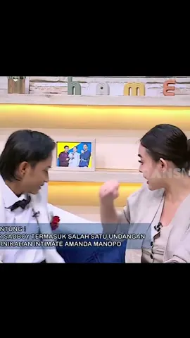 semuanya reflek, dikira fajar mau meluk manda 🤣 #amandamanopo #kennyaustin #fajarsadboy 