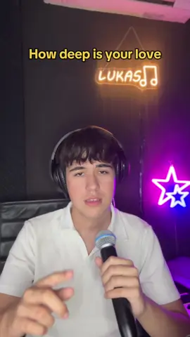 Bee Gees - How deep is your love ( Cover Lukas Urdea) #howdeepisyourlove #beegees #beegeeshowdeepisyourlove #lukasurdea 