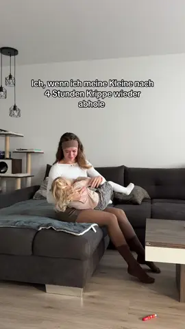 Obsessed 🥹 wie arg kann man diesen kleinen Menschen vermissen? 🥰 #MomsofTikTok #momanddaughter #toddlermoms #momlife 
