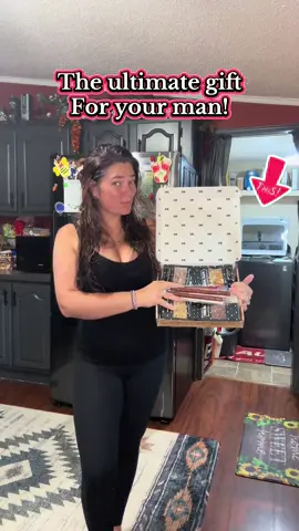 #snack #giftsforhim #TikTokShopFallDealsForYou #TikTokShopBlackFriday #snackbox 