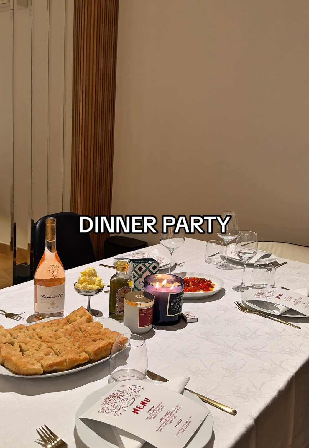 Első de nem utolsó dinner partym🍴imádok sütni, főzni, tervezni készülni a szeretteimnek🤍