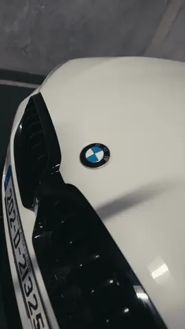 dancing in the moonlight 🕺 #bmw #g30 #car @bmw @BMW USA 