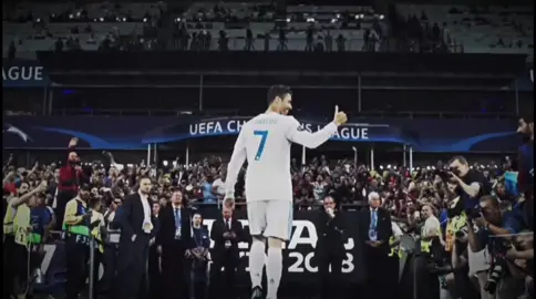 ولا عايز حبيب بعدك  #amrdiab #ronaldo #urfavsadsong 