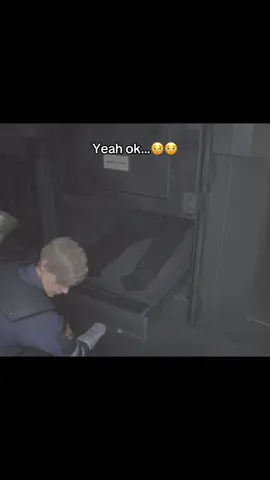 No cuz wtf #leonkennedy #claireredfield #residentevil2 #fypシ #viral 