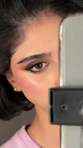 انظف ميكب لوك 💕 بعدسة لابيلا من #لنس_مي  لحقو خصم 50% ع عدسة بتروليوم 🤍🤍 @عدسات لنس مي 