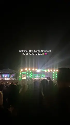 sebagai alumni ponpes Terima Kasih Romo Kyai, Ustad, Ustadzah, hari santri adalah hari yg begitu penuh makna,setiap langkah,setiap pelajaran yg didapat, serta kebersamaan dlm kesederhanaan yg hangat. yang dekat dengan lantunan ayat-ayat suci,ngaji yg menjadi kebiasaan, dan kebersamaan yang penuh berkah. Pondok telah membentuk pribadi yang tangguh, sabar, dan ikhlas. Semoga semua ilmu yang kita pelajari selalu membawa manfaat serta berkah dalam kehidupan, tetap istiqamah di jalan-Nya, selalu diberi kemudahan dalam menuntut ilmu,menjadi pribadi yg memberi manfaat bagi umat. Aamiin.🤍✨ #santri #2025 #beranda #fy 