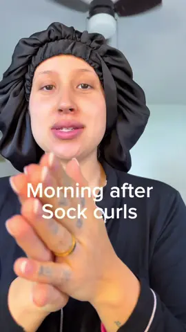 Trusting this process was actually questionable. I am unsure if I like it, I do not like tight curls on my short hair, i like more waves. So I am gonna try another method lmao. #sockcurls #saga #beauty 