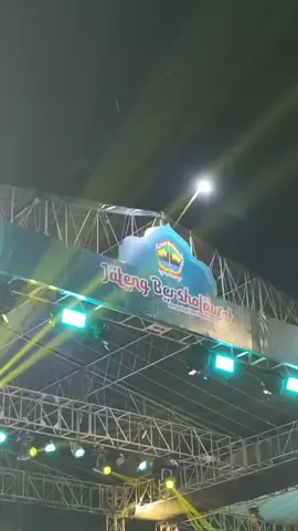 Alhamdulillah Gus Iqdam hadir di Jateng bersholawat 📍 di alun alun Kudus #gusiqdam #habibalizainalabidinassegaf #azzahirpekalongan #jatengbersholawat2025 #kudus24jam 