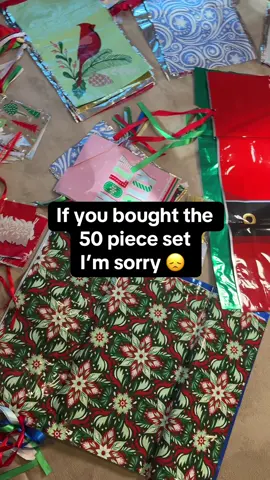 Sorry if you bought the other set 🤭 This 100 piece gift bag set is only a few dollars more. #giftwrappinghacks #giftwrapping #tiktokshopblackfriday #tiktokshopholidayhaul #christmastime 