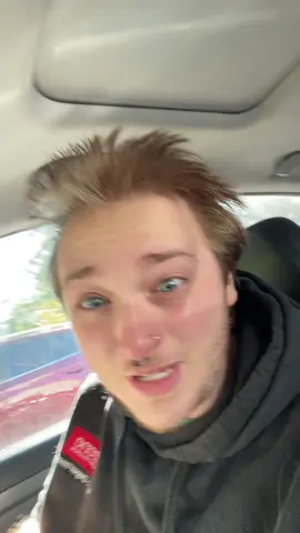 had to take advantage of me crying to make this joke #danandphil #phan #danhowell #phillester 