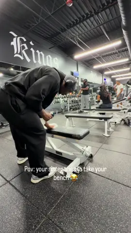 I literally just cleaned that bench for me 😭 #Siblings #siblinglove #brotherlylove #brotherandsister #Fitness 