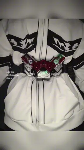 áo thì Fang nma em nó chát qua=)) #fyp #kamenrider #w 