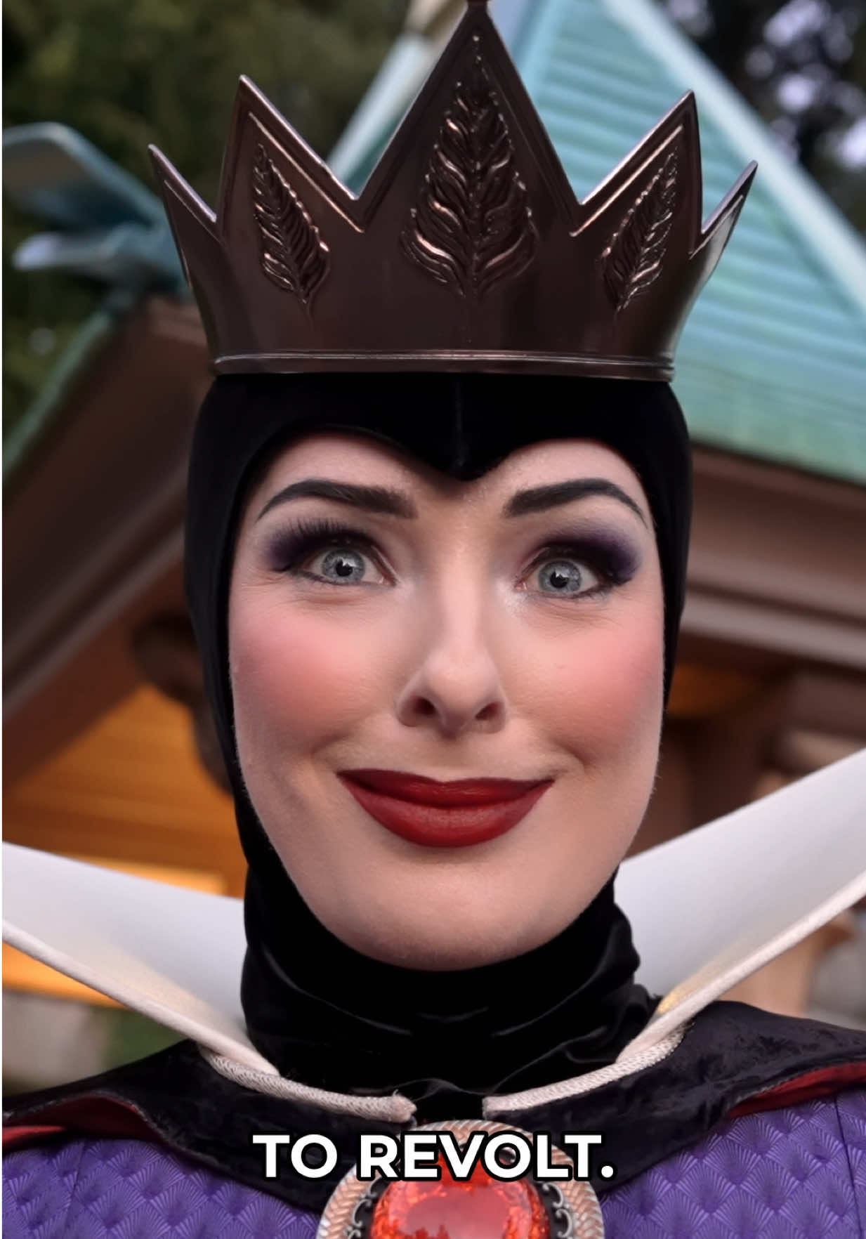 Why the Evil Queen LEAVING Disneyland is a Big Deal #disneyland #evilqueen #snowwhite #savage #viral 
