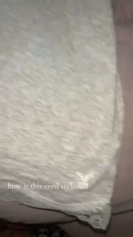 aweee okay okay what do i do with thisss!🥹😩👏👏 #americaneagle #2000s #thrifting #rare #girly 