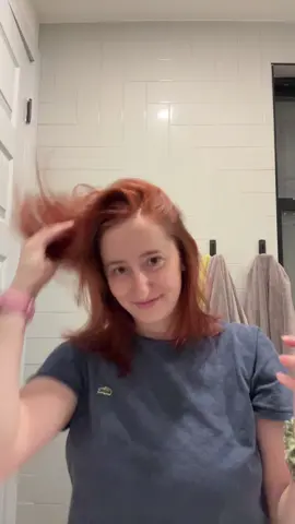 Replying to @sshankse gray…? Let’s refresh my color. #hairdye #dyeingmyhair 