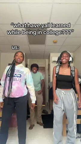 not shi but how to party 😂  #18 #fypシ゚viral #trailride #college #party 