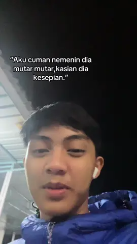 BTW bukan ka anak ngatta ngatta nah,helem nya ji teman ku itu ku pinjam 😞 #foryoupage #xbcyzafyp #trending #trendingviralvideo #trendingsound 