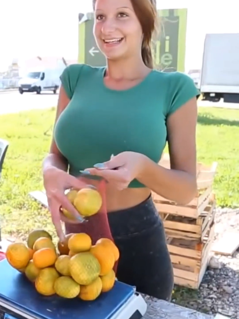 Kristina Mandarina 🌴😍🍊🍊🌴🌴#foryou #kristinamandarina #mandarine #zagreb #foryoupage 