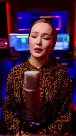 Cover.Etrin duyulur havada-Keyvan.Gowy goryan aydymyma hinlendim.@maks.music Aydym ucin sagbolun.Soz/music Rauf Tagiyev.Basardygymdan hinlendim.Sizin goldawnyz taze bir aydyma ylham mahribanlar. #Keyvan#Rauf #tagiyev #Etrin #duyulur #havada #Turkmenistan#kesfetteyiztiktok#aydymcylar#capcut#turkmen #songs #cover #turkey #asian #asia #centralasia  @Akjemal Halmyradowa  @Akjemal Halmyradowa 