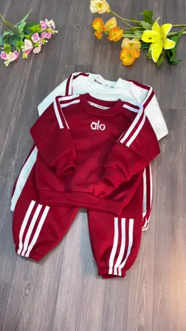 Bộ nỉ chần bông rất ấm, rất đẹp có nhiều mẫu xinh 👌#xuhuong #bonibongchobe #bonibongam #mevabe #doboxinh  @Mẹ San San  @Mẹ San San 