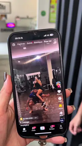 Il a pas encore la force dans les jambes 😭 #humour #couple 