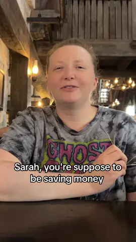 This took so many tries 😂 #universal #butterbeer #securitybreach #fnaf 