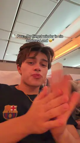 Hahaha hatte kein Internet musste deshalb freestyle machen und dazu noch dickes side eye 🤣