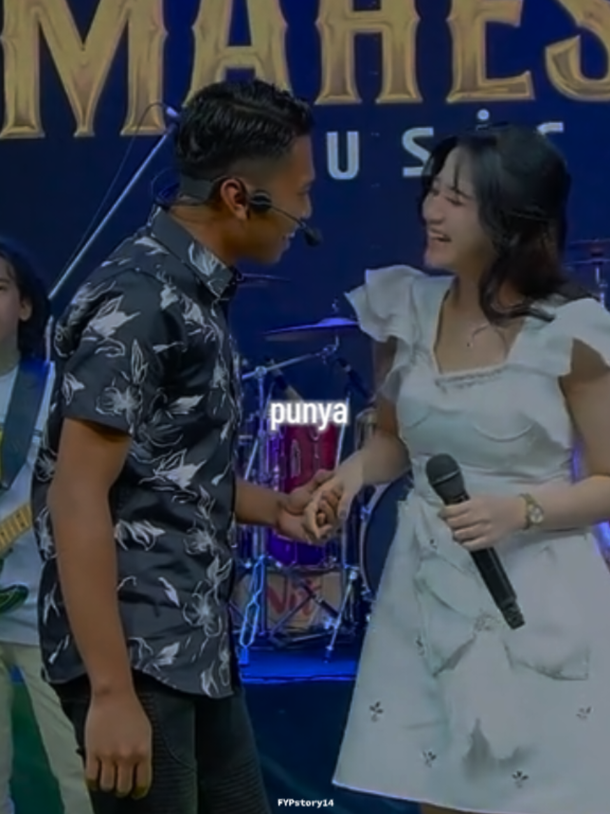 #intanafifah  #farizkendang  #cintadariseberang  #mahesamusic  #musikdangdut 
