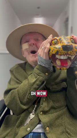 Hello friends, Halloween is creepin’ up on us 🎃 The pumpkins are ready, the candy’s calling Now tell me, what are you going to be this year 👻 #AskUncleJack #HalloweenFun #StayCurious #TrickOrTreat #102andcounting 