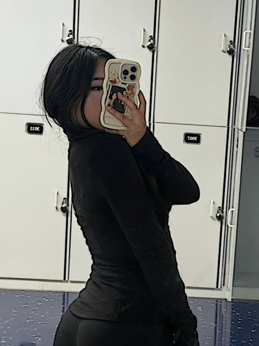 Gym + diet = glow up