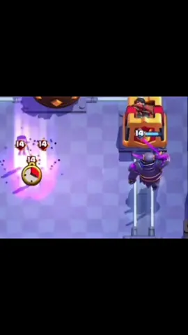 GOOO LARRY!!! #clashroyale #larry #animeedit #escanor 