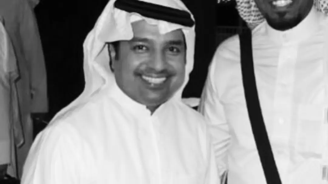 قالوا قلبك يحبه ؟ قلت ويموت فيه لا غلا لا محبه توصف اللي ابيه